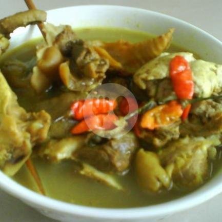 Gulai Kaki Kambing menu Warung Gule Bang Leman, Jlamprang