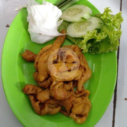 Bebek Utuh Goreng menu Penyetan Pak Man, Rogoyudan