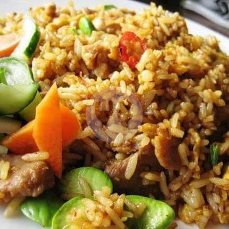 Mie Goreng Sosis menu Nasi Goreng Jangkung, Dewantoro