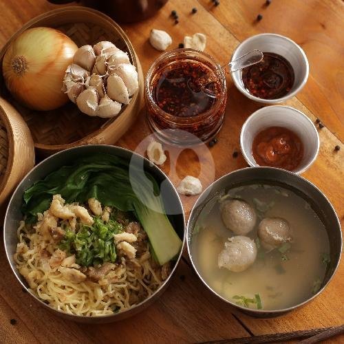 Bakmie Pangsit menu Bakmie Lana