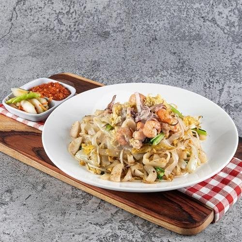 Ayam Telur Asin menu Uncle W Chinese Food Halal, Tenggilis