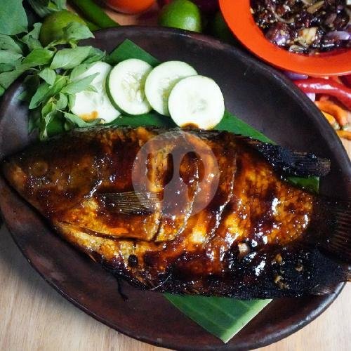 Nasi Bebek Mas Bro menu Bebek Goreng Harissa, MERR