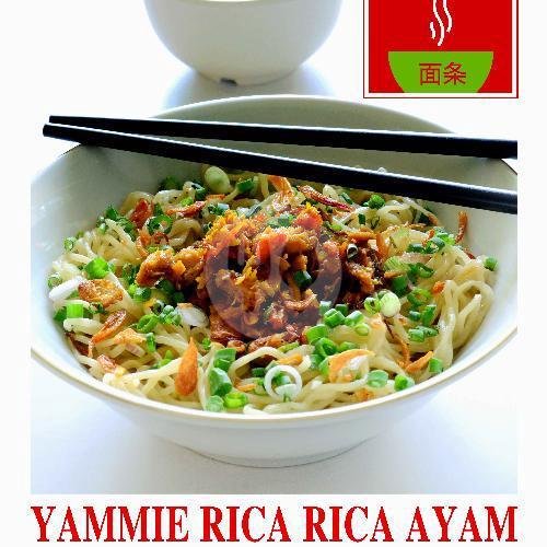Super Yammie & Ayam Goreng Kencana: Surga Kuliner di Jl. Kyai Mojo Yogyakarta Super Yammie & Ayam Goreng Kencana: Surga Kuliner di Jl. Kyai Mojo Yogyakarta