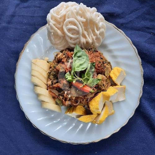 Karedok menu Lotek & Gado-Gado Mas Umar, Antapani