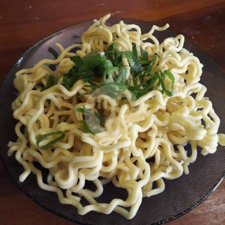 Nasi Putih menu Bakso Urat Cak Ari, AM Sangaji