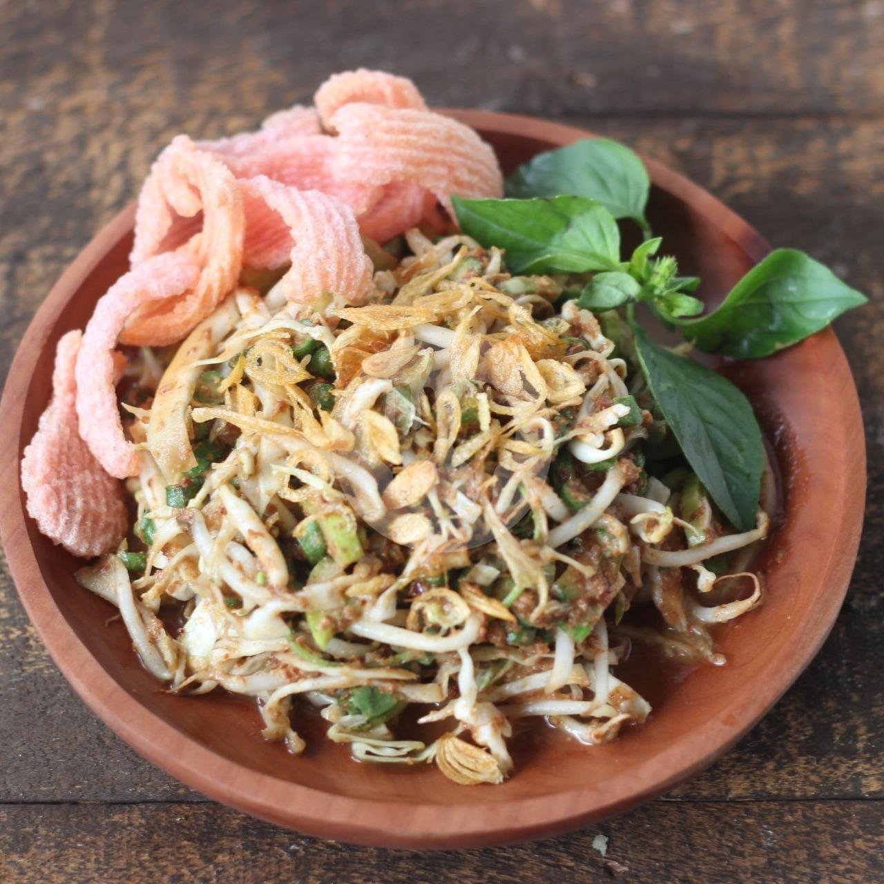 Gado - Gado menu Ayam Goreng Suharti, Laksda Adisucipto