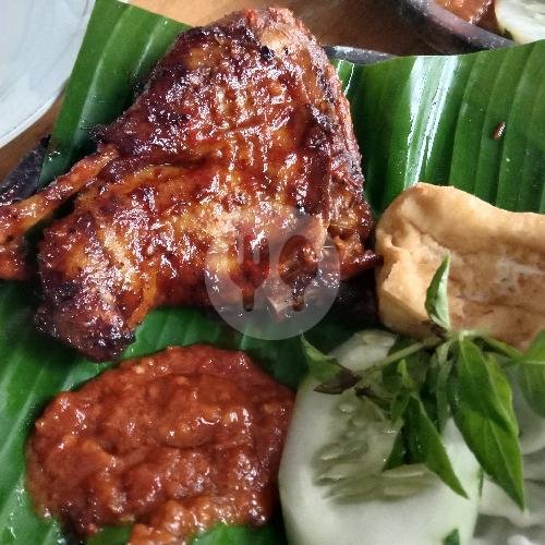 Bebek Bakar menu RM Arimbi, Pekukuhan Mojosari