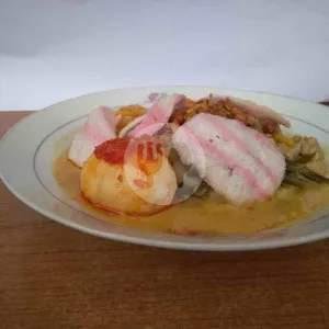 Nasi Gurih Dendeng Podas menu Kedai Lontong Medan Ka' Zahra, Dipatiukur