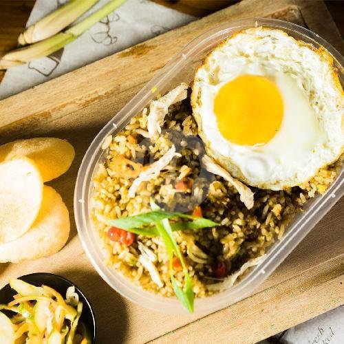 Nasi Goreng Sosis menu Catniphora Cafe, Banjarsari