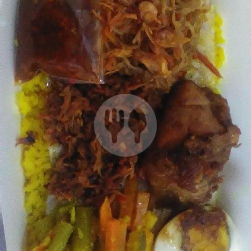 Nasi Kuning Ayam Cakalang menu Nasi Kuning Luwuk, Manyar