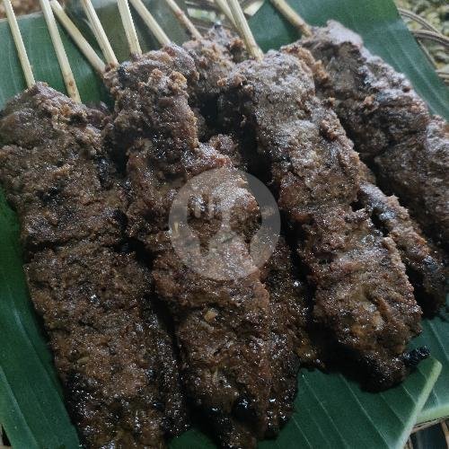 Rempah Ayam menu Nasi Pecel Mustika, Rajekwesi