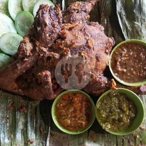 Bebek Goreng menu Bebek Asap Balcon, Lodaya
