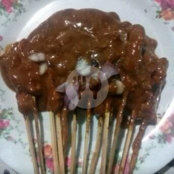 Review Sate Ayam dan Sate Kambing Etane RRI: Antara Harapan dan Kenyataan