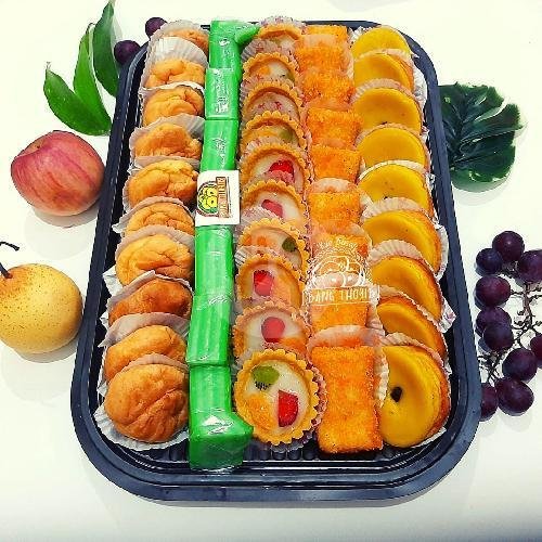 Paket Nampan Kecil (Isi 20) + FREE Pita menu Kue Basah Bang Thoyib, Harapan Jaya