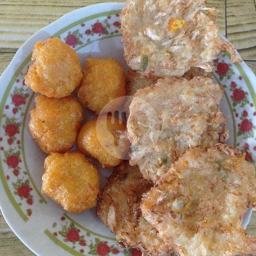 Paket Nasi Uduk Biasa menu Nasi Uduk Ibu Miat, Adiarsa