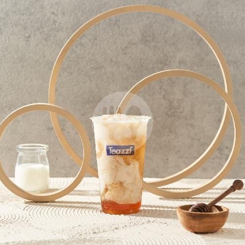 Deep Roast Oolong Milk Tea menu Teazzi, Paskal 23 Bandung