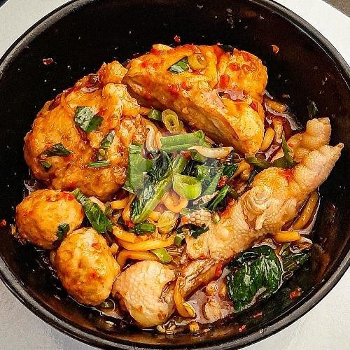 Mie Baso Urat Tettelan menu Mie Baso Balarea, Aksajaya