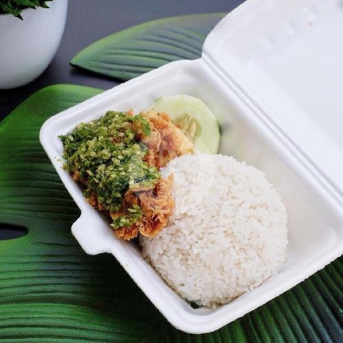 LELE CRISPY NELONGSO menu SEGO SAMBEL SAM BRENGOS, GADANG