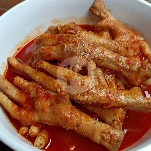 Usus Huu Haah menu Ceker Huu Haah, Gajahmada