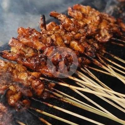 Lontong menu Sate Tlogowaru
