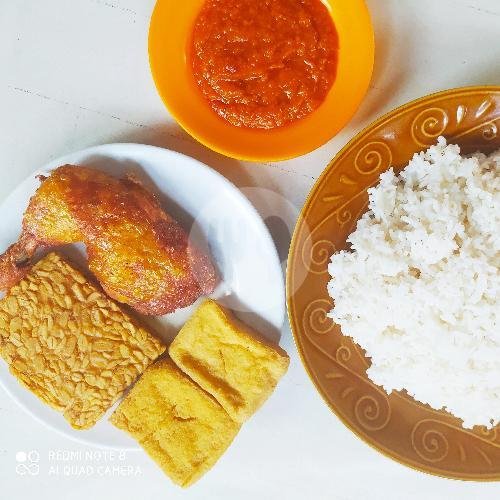 NASI AYAM GORENG DADA menu Ayam Goreng Lesehan Pak Din, Depok