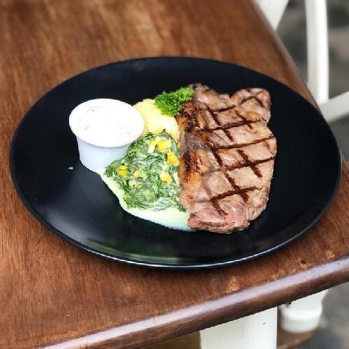 Obonk Steak & Ribs: Nostalgia Rasa di Jatiwaringin Obonk Steak & Ribs: Nostalgia Rasa di Jatiwaringin