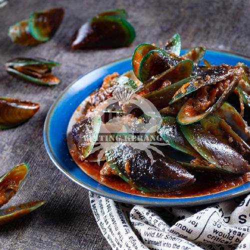 Review Piting Kerang Mulyorejo: Seafood Lezat dan Suasana Asik di Surabaya