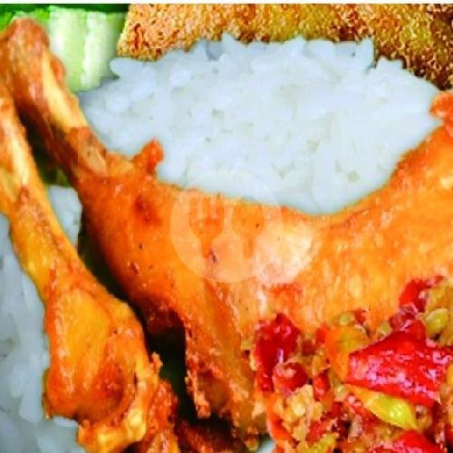 Iga Bakar Mas Giri: Surga Kuliner di Sumur Bandung yang Menghadirkan Nostalgia