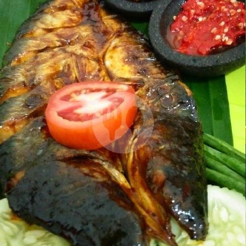 Paket Santuy menu Ikan Bakar Bawean, Kedungkandang