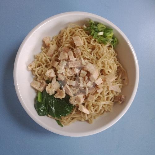 Bakmi Ayam Porsi Besar ( Jumbo ) + Pangsit menu Bakmi Carina Bojong, Bambu Wulung