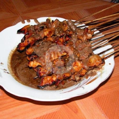 Sate Ayam menu Sate Ayam Ponorogo Pak Parjo Sablongan, Rejowinangun