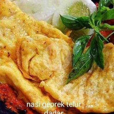 Sego Tempe Sambel Gledek(Level 2,3,5) menu Ayam Geprek & Nasgor 94 Mba Suci Sayidan, Gondomanan