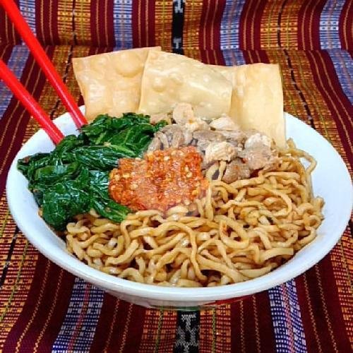 Mie Ayam Jamur Bakso Yamin menu Bakmi Jhon, Sampit 4