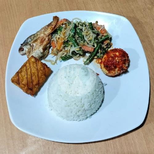 Paha menu Ayam Geprek Inbox, Sragi