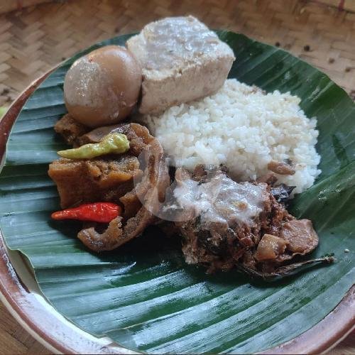 Nasi Gudeg Telor menu Gudeg Ceker Margoyudan Bu Kasno