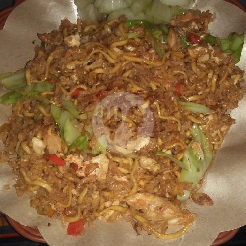Bakmi Goreng menu Bakmi Jawa Pak Yanto Denggung, Sleman