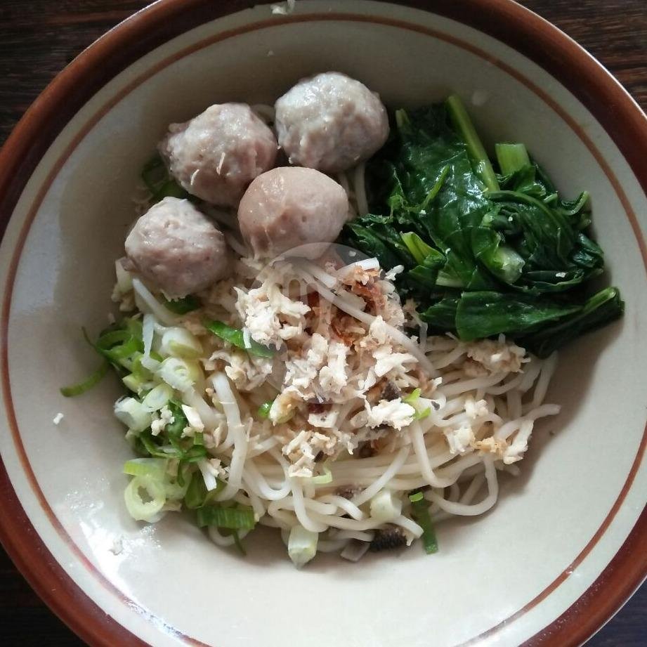 Kumplit Spesial menu Mie Baso Padasuka, Cibanjaran