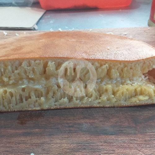 Keju menu Martabak Kariana, Ibu Ganirah