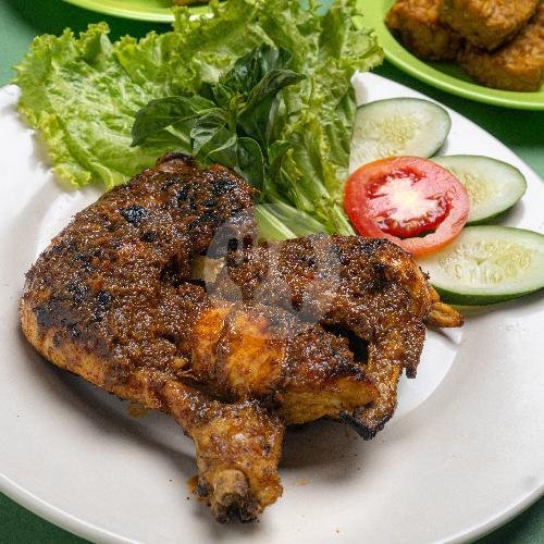 Ayam Goreng Serudeng Dada menu Ayam Goreng & Bakar Pengkolan, Goalpara