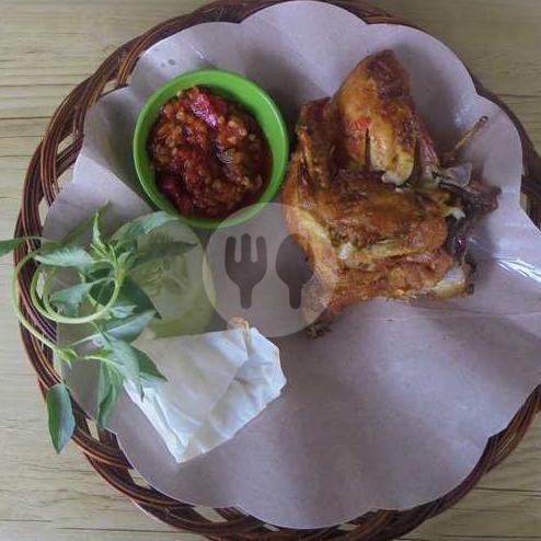 Paket Ayam Kremes menu Iwak Pecah, Kemayoran