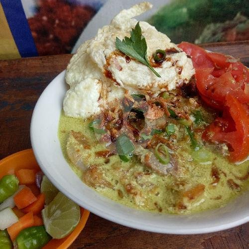 Soto Daging Campur Kaki Sapi / Kikil menu Soto Dan Sop Daging Bang Uban, Kemang Pratama