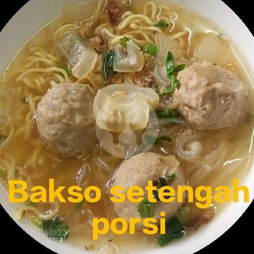 Nasi Putih menu Bakso Titoti, Cempaka