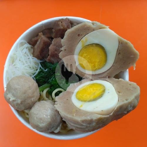 Bakso Besar TELUR menu Warung Mie Ayam Dan Bakso Sumber Rejeki, Pugeran