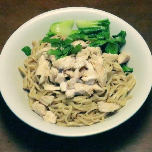 Mie Ayam (MA) 1 Porsi menu Bakmi IDA Lontar, Mangga