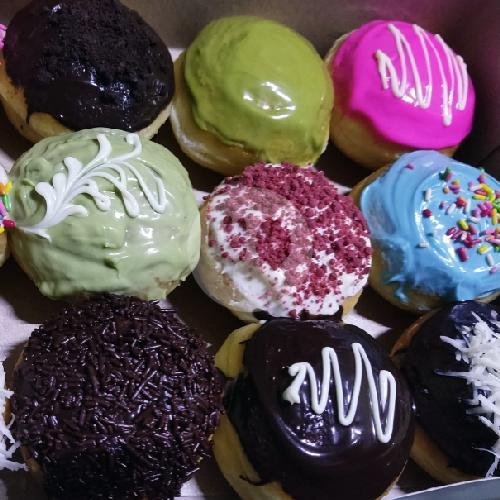 Donut Isi 8 menu Donut Kentang, Pandes