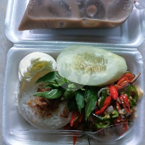 Paket Geprek 4 ( Nasi + Ayam Geprek + Telor Dadar / Ceplok + Es Teh ) menu Nge Geprek Sek, Lebak Jaya