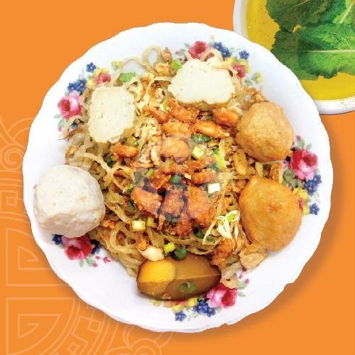 Bakmi Babi Merah menu Bakmi Telor - Asli Mie Bikin Sendiri, Taman Dutamas