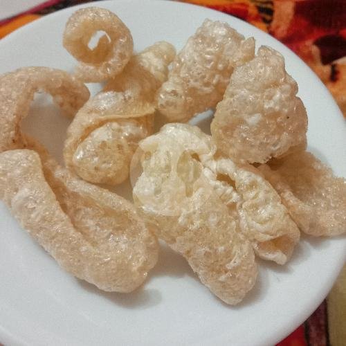 Samcan Garing Debora menu Pondok Babi Goreng Debora, Sinar