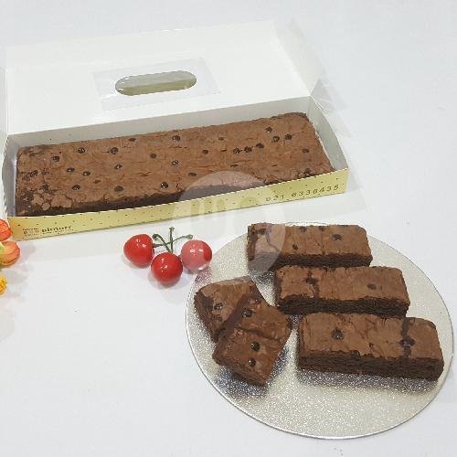 Marmer Kukus Ketan Hitam menu Almerr Brownies, Jl. Alaydrus