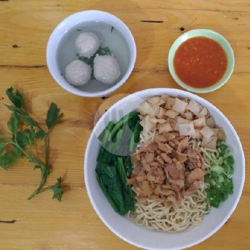 Bakmie Ayam Bakso menu Kedai Bakmie Ayam 31, Padasuka